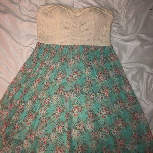 floral & lace dress